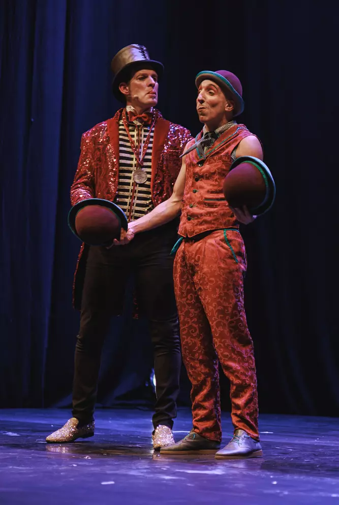 espectaculos-de-magia-familiares-el-palacio-de-la-magia